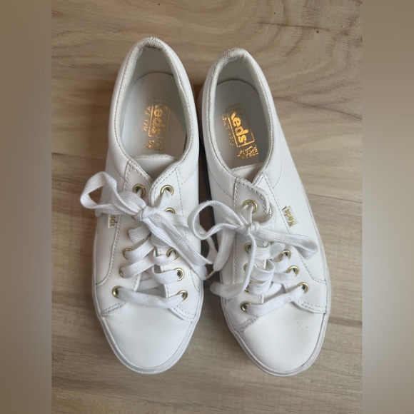 Women’s Keds size 8 in all white - Picture 2 of 6